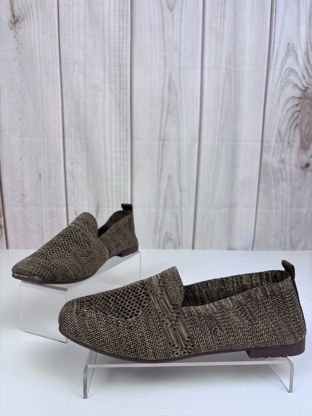 Casual Knit Slip-On Loafers Breathable Mesh Flexible Flats Brown Sz 40 US 8.5-9
